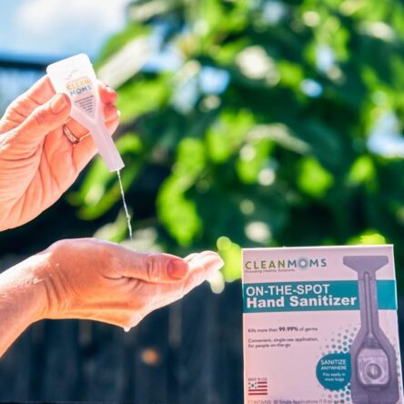 PROMOTION – CleanMoms ON-THE-SPOT Hand Sanitizer 1 mL Liquid Singles 2 Boxes of 30 Buy 1 Get 1 Free